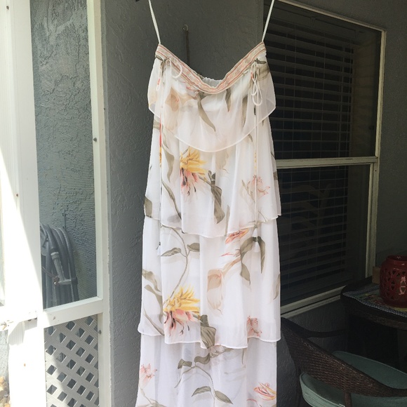 WHBM Strapless Maxi Dress - Picture 3 of 8